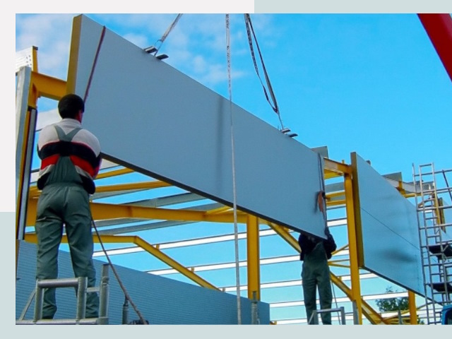 Монтаж сэндвич-панелей в Арсеньеве от 617 руб.